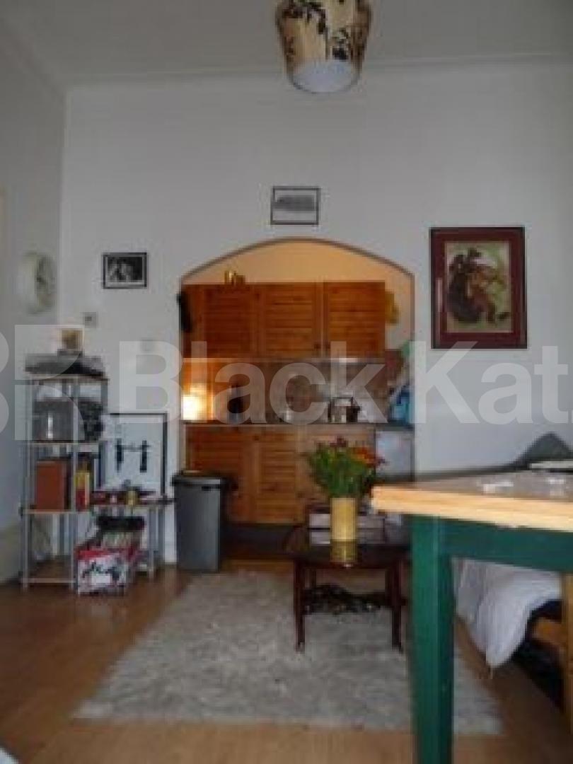 			1 Bedroom, 1 bath, 1 reception Flat			 Bishops Road, HIGHGATE